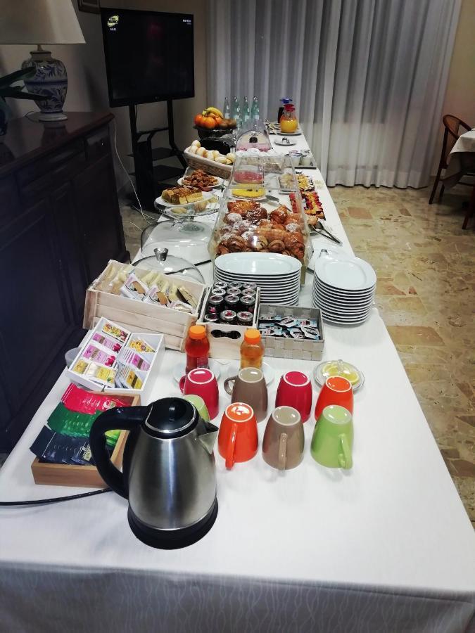 Hotel San Lorenzo Pegognaga Екстер'єр фото